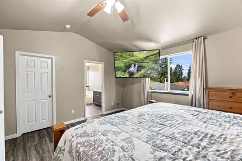 Bedroom - 211 177th St E, Spanaway, WA 98387 photo 3 of 3