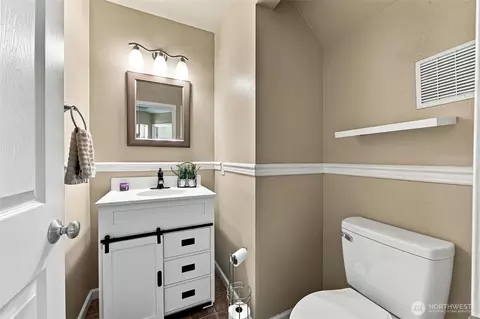 Bath - 211 177th St E, Spanaway, WA 98387 photo 1 of 3