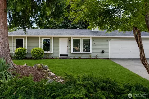 2904 14th St SE, Puyallup, WA 98374