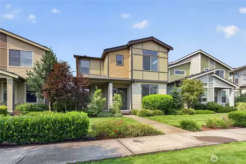 32974 Skyline Ln, Black Diamond, WA 98010