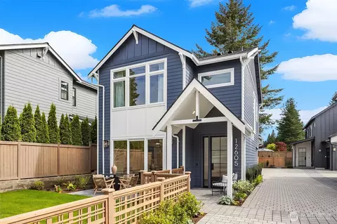 12605 NE 80th St, Kirkland, WA 98033