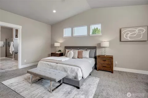 Bedroom - 5014 Parker Rd E, Sumner, WA 98390 photo 3 of 6
