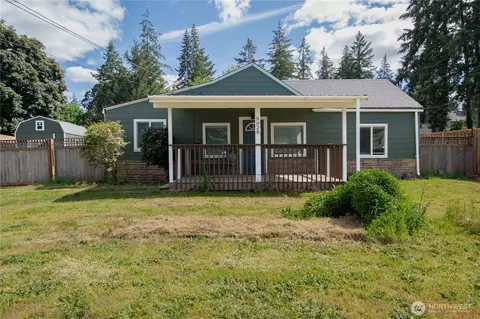 9028 Highland Ave SW, Lakewood, WA 98498
