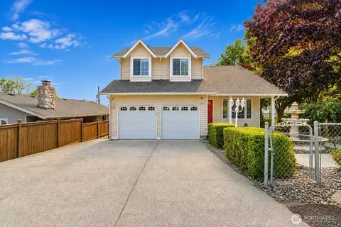 13336 35th Ave S, Tukwila, WA 98168