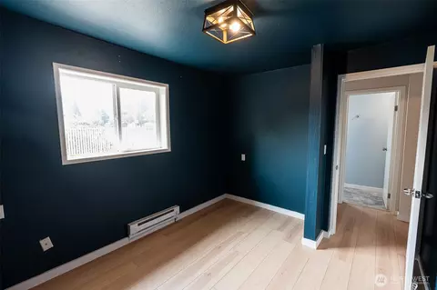 Bedroom - 1217 Orting Kapowsin Hwy E, Orting, WA 98360 photo 1 of 5