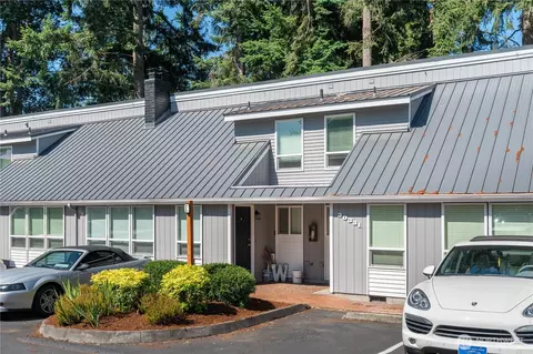 30323 15th Ct S, Federal Way, WA 98003