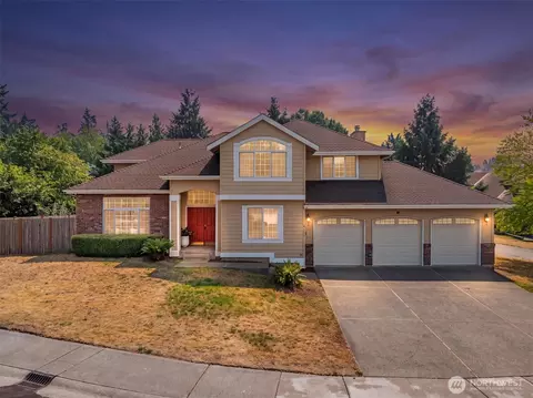 10325 SE 185th Pl, Renton, WA 98055