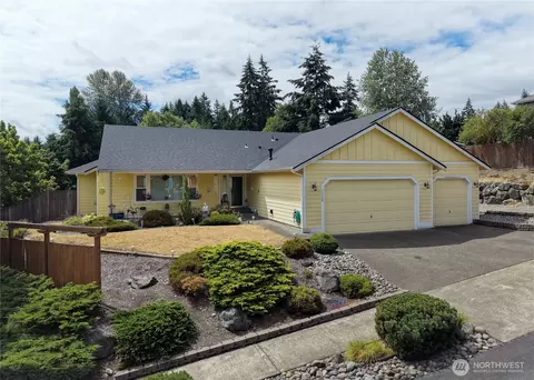 11128 135th Street Ct E, Puyallup, WA 98374