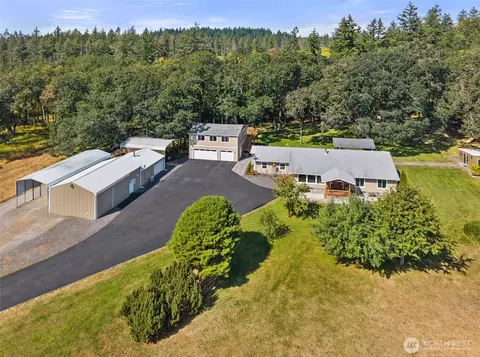 17910 Guava St SW, Rochester, WA 98579