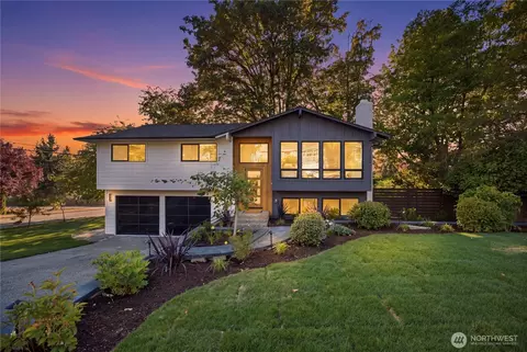 10703 126th Ave NE, Kirkland, WA 98033