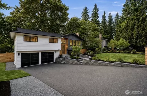 10703 126th Ave NE, Kirkland, WA 98033