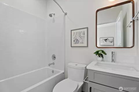 Bath - 18518 Thorsk St #C5, Bothell, WA 98011 photo 3 of 3