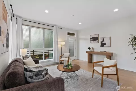 Living - 18518 Thorsk St #C5, Bothell, WA 98011 photo 4 of 4