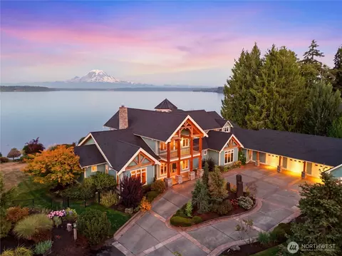 6943 NE 76th Ave, Olympia, WA 98506