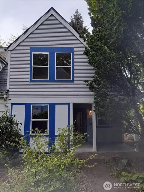 353 Wallace Way NE #8, Bainbridge Island, WA 98110