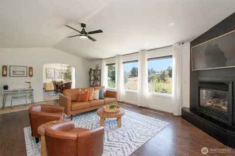 Living - 2716 Kitchen Dick Rd, Sequim, WA 98382 photo 1 of 2