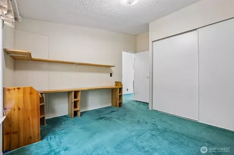 Bedroom - 16627 230th Ave SE, Maple Valley, WA 98038 photo 3 of 6