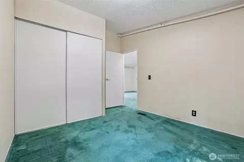 Bedroom - 16627 230th Ave SE, Maple Valley, WA 98038 photo 1 of 6