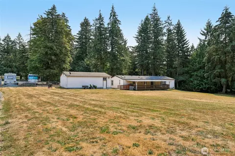 Exterior - 16627 230th Ave SE, Maple Valley, WA 98038 photo 6 of 8