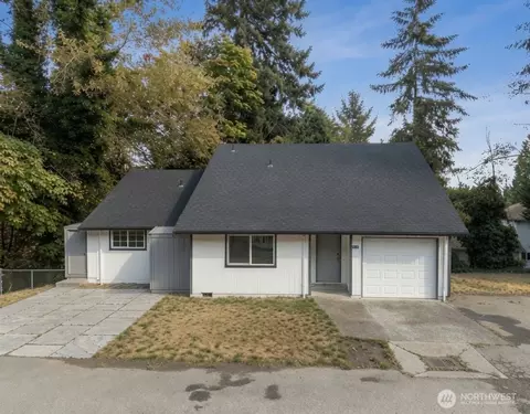 6425 7th St NE, Tacoma, WA 98422
