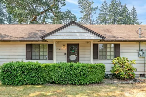 Exterior - 16416 Spanaway Loop Rd S, Spanaway, WA 98387 photo 2 of 9