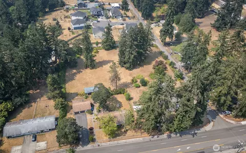 View/Area - 16416 Spanaway Loop Rd S, Spanaway, WA 98387 photo 3 of 9