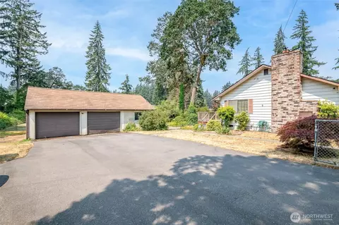 Exterior - 16416 Spanaway Loop Rd S, Spanaway, WA 98387 photo 3 of 9