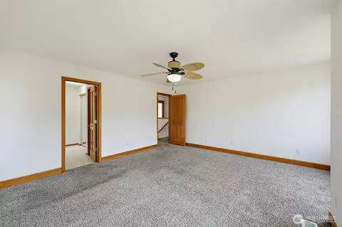 Bedroom - 1313 Williams Ave NW, Orting, WA 98360 photo 3 of 4