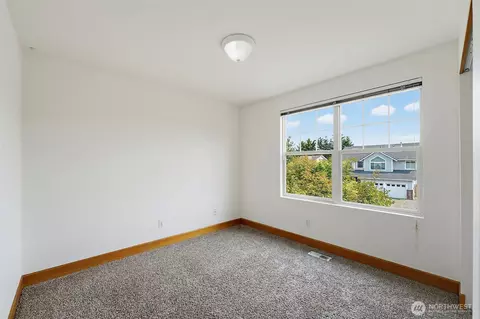 Bedroom - 1313 Williams Ave NW, Orting, WA 98360 photo 4 of 4