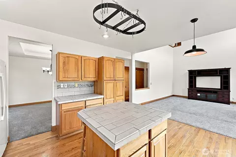 Living - 1313 Williams Ave NW, Orting, WA 98360 photo 1 of 5