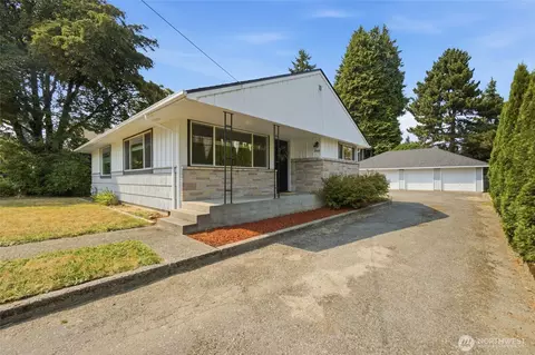 2016 Dickinson Ave NW, Olympia, WA 98502