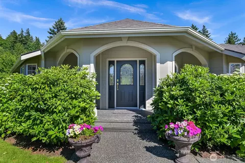 4020 Padden Hills Ct, Bellingham, WA 98229