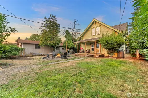 1315 Oxford Ave, Centralia, WA 98531
