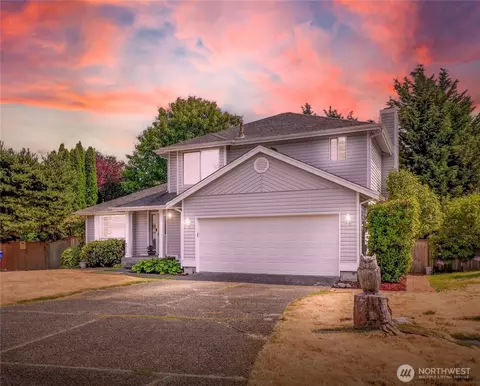 8915 62nd Avenue Ct E, Puyallup, WA 98371