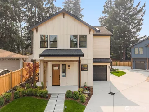 13629 103rd Ave NE, Kirkland, WA 98034