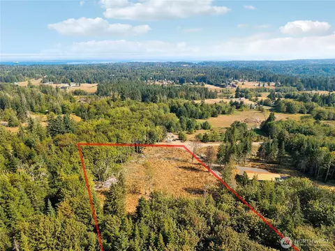437 Black Bear Trl, Port Angeles, WA 98362