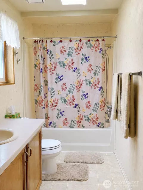 Bath - 836 Harmon Way S #2, Orting, WA 98360 photo 1 of 2
