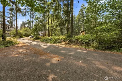18109 Stoney Ct SE, Yelm, WA 98597