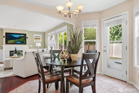 Dining - 15114 50th Ave SE, Everett, WA 98208 photo 1 of 1