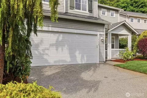 Exterior - 15114 50th Ave SE, Everett, WA 98208 photo 2 of 6