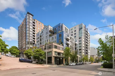 81 Clay St #403, Seattle, WA 98121