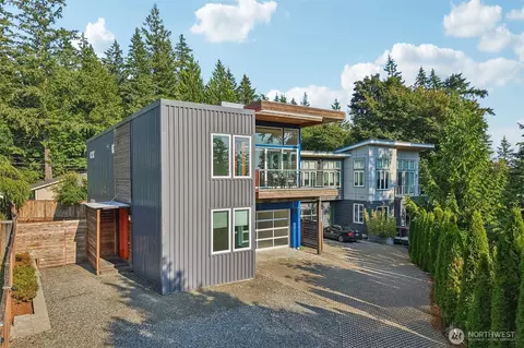 1522 211th Pl NE, Sammamish, WA 98074