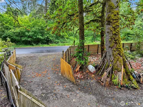 38311 Enumclaw Franklin Rd SE, Enumclaw, WA 98022 photo 6
