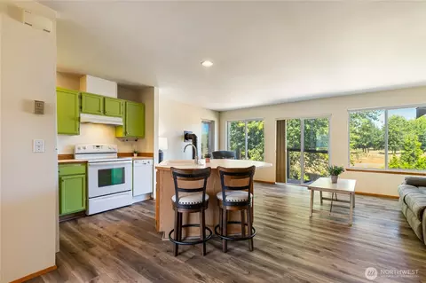 264 W Maberry #202, Lynden, WA 98264