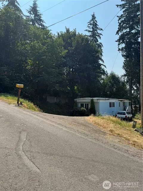 1760 Higgins Rd SE, Port Orchard, WA 98366