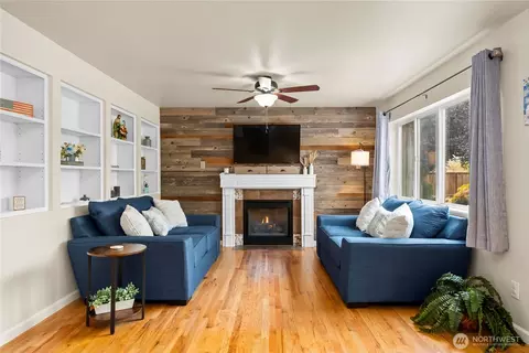 Living - 307 Rowe St NW, Orting, WA 98360 photo 3 of 3
