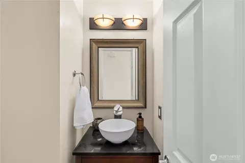 Bath - 307 Rowe St NW, Orting, WA 98360 photo 1 of 6