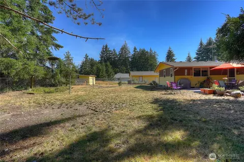 Exterior - 24201 42nd Ave E, Spanaway, WA 98387 photo 8 of 11