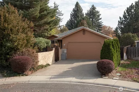 202 W Mount Baker Ct, Ellensburg, WA 98926