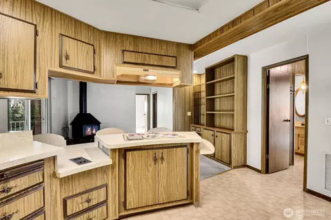 Kitchen - 19225 128th Pl NE, Bothell, WA 98011 photo 3 of 3